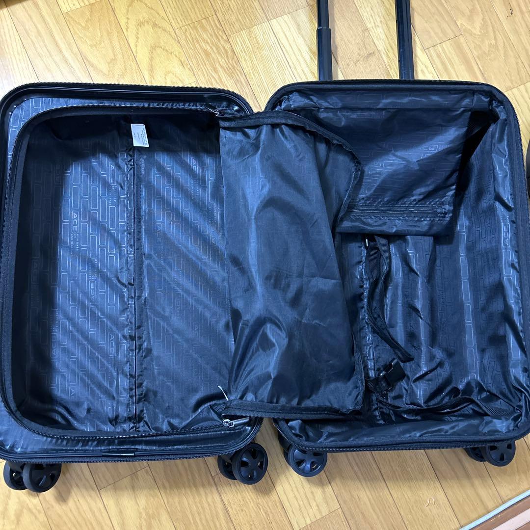 ACE グレー ストライプキャリーケース