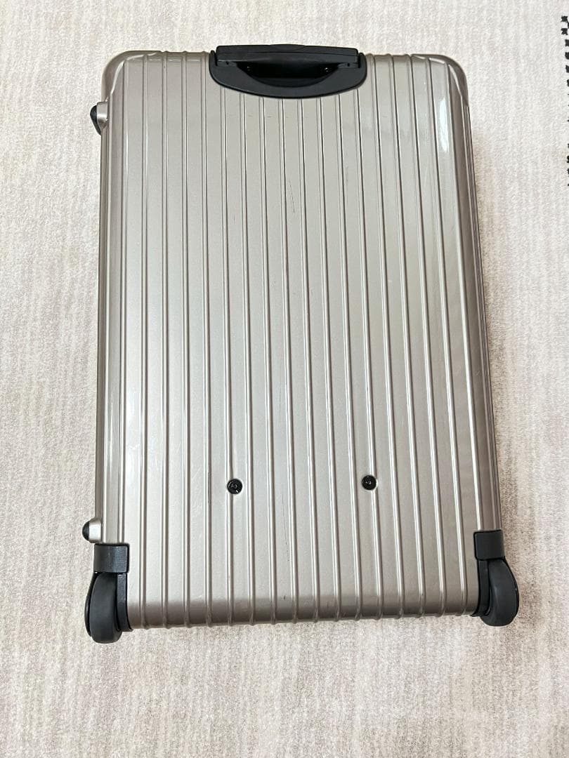 RIMOWA リモワ　サルサ　２輪　８２L　シャンパンゴールド　美品　キャリー