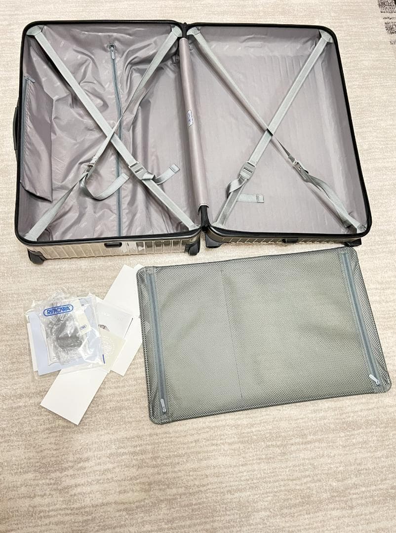 RIMOWA リモワ　サルサ　２輪　８２L　シャンパンゴールド　美品　キャリー