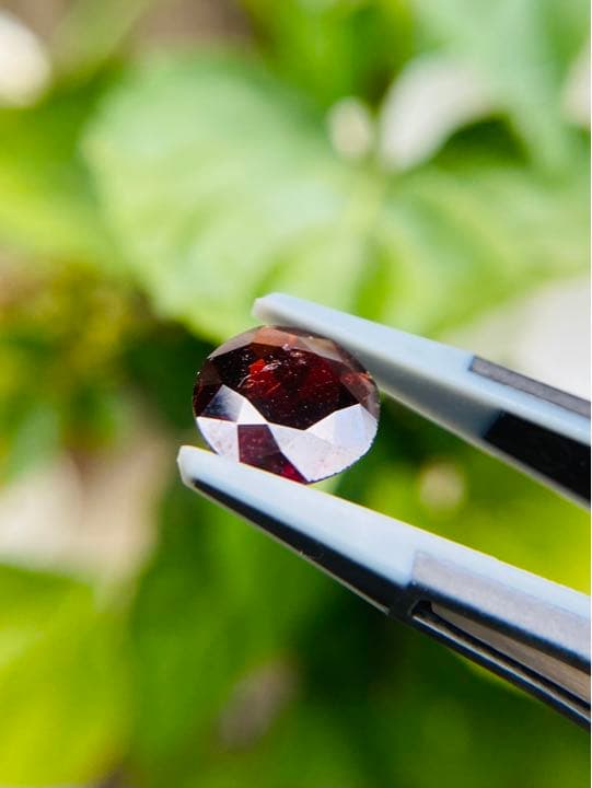 パキスタン産ガーネット　宝石　ルース