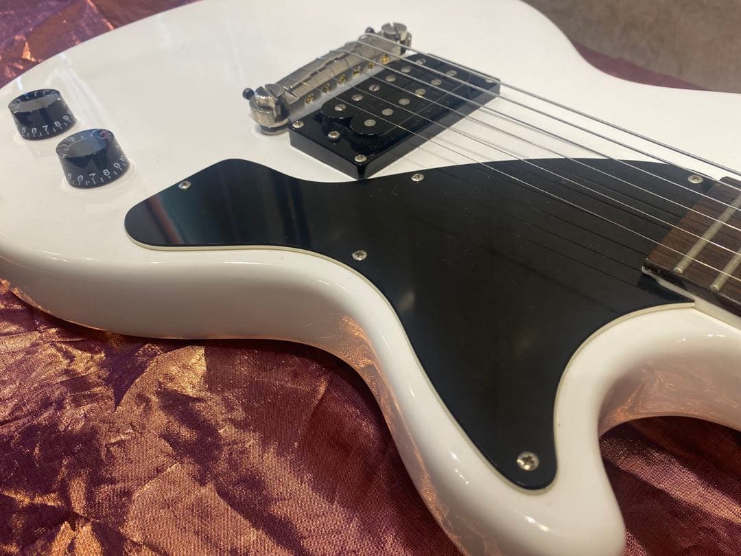 Epiphone レスポールジュニア ホワイト