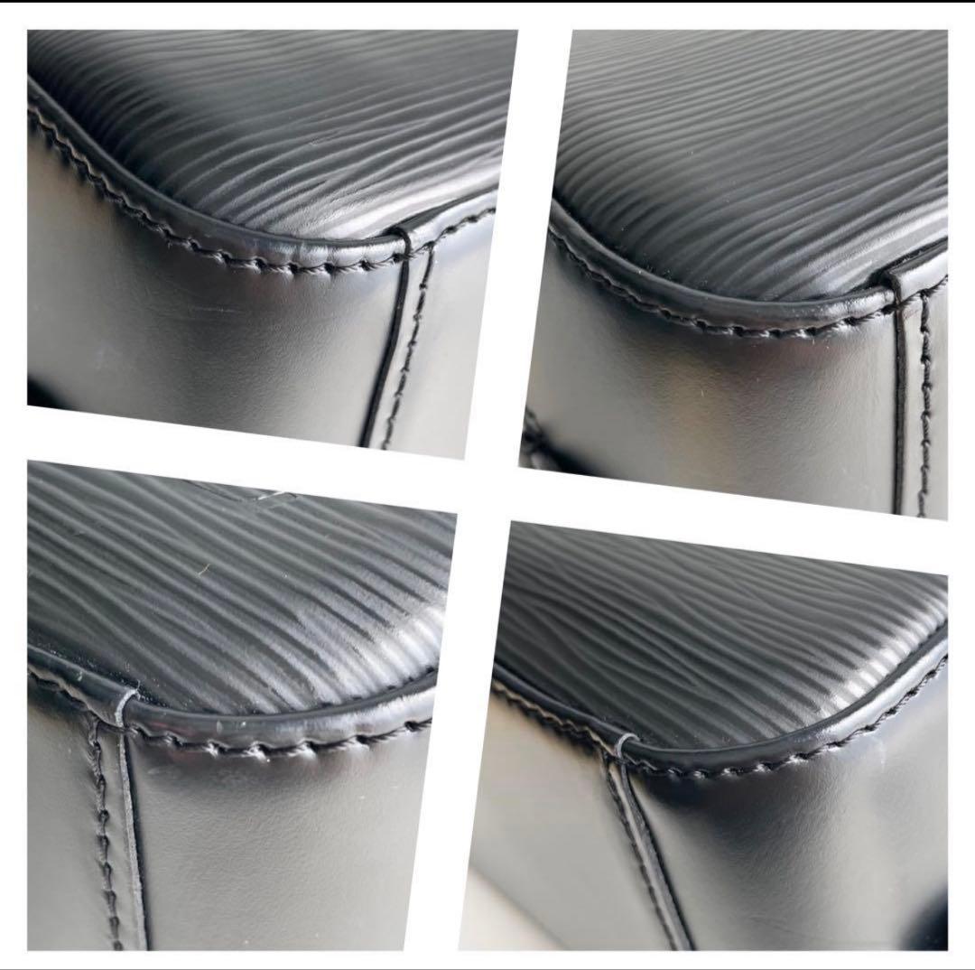 Louis Vuitton エピレザー ブラック ハンドバッグ