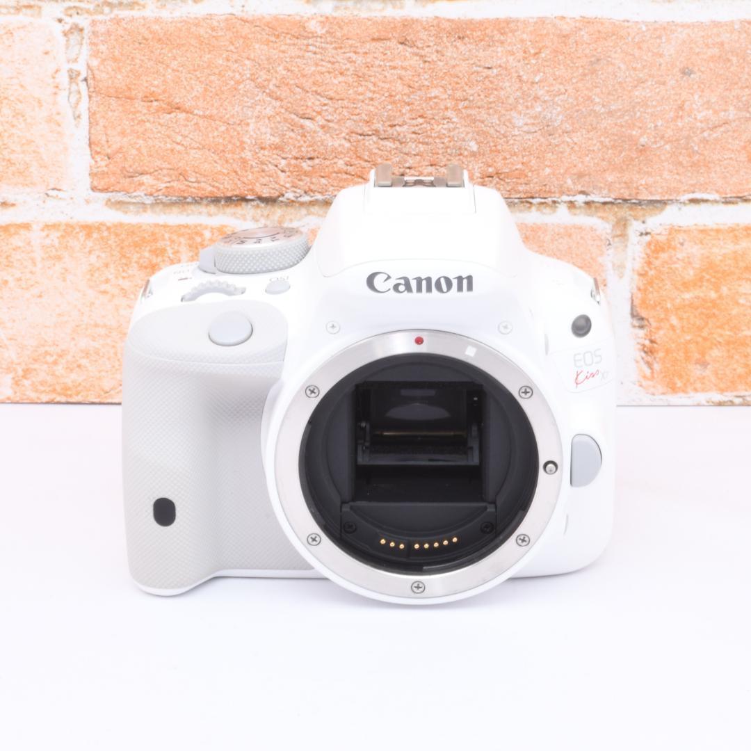女性人気✨キャノン Canon Kiss X7✨ホワイト✨パンケーキレンズ
