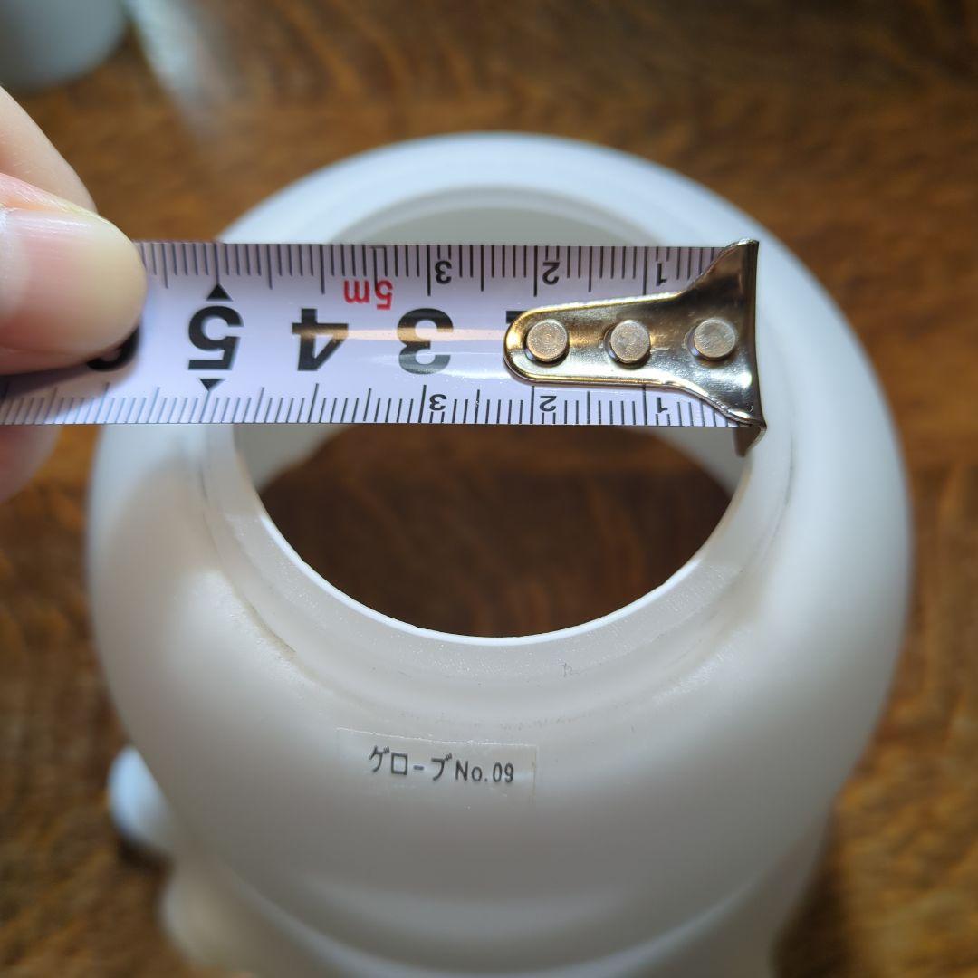 ホワイトガラス 8灯シャンデリア