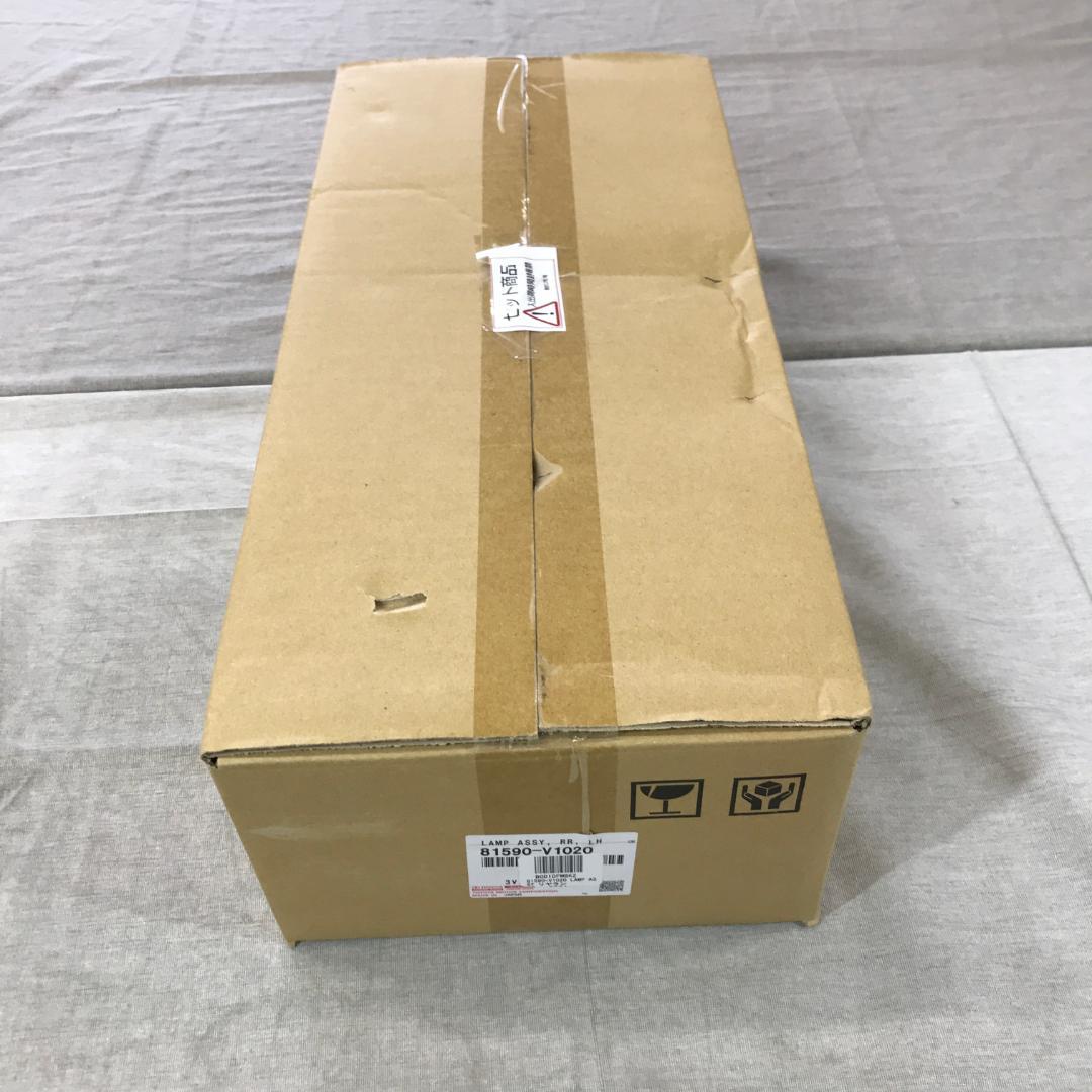 y*a様 TOYOTA (トヨタ) 純正部品 LAMP ASSY, RR, LH