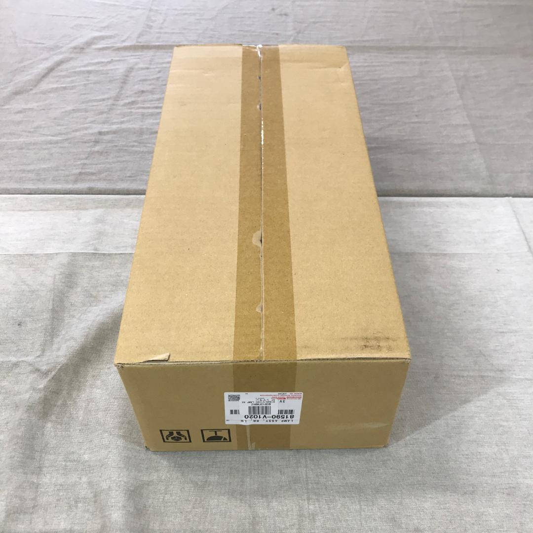 y*a様 TOYOTA (トヨタ) 純正部品 LAMP ASSY, RR, LH