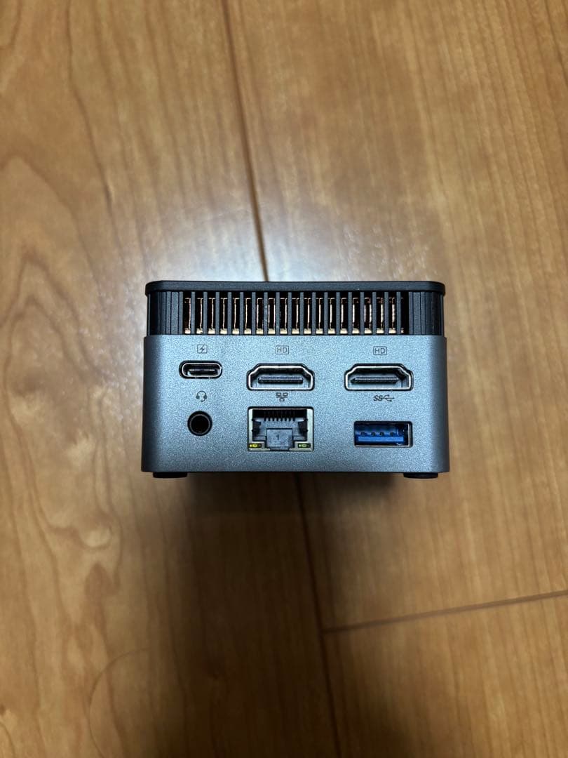 ミニPC NucBox5 8GB 128GB SSD