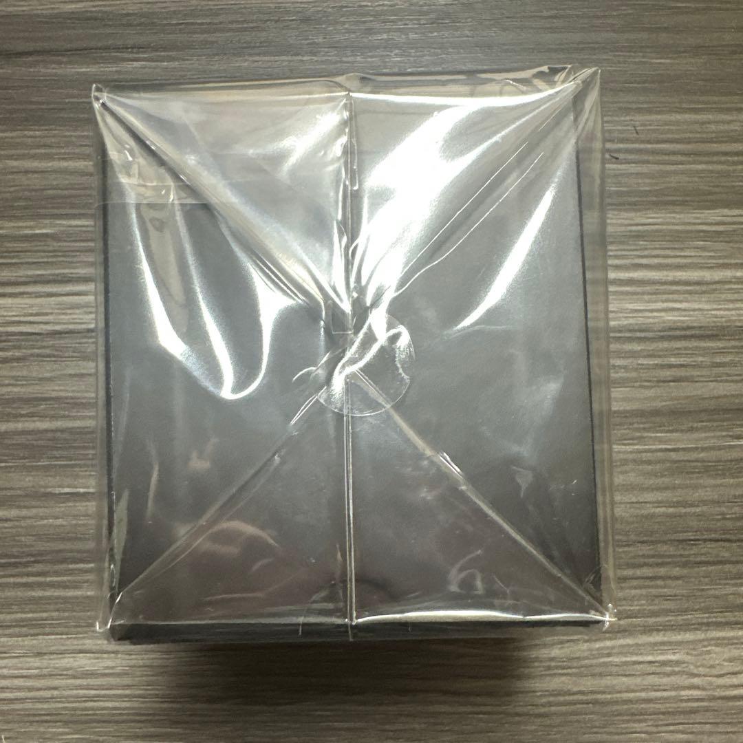 Ado VIP特典・銀テープ・スノードーム・ブローチ