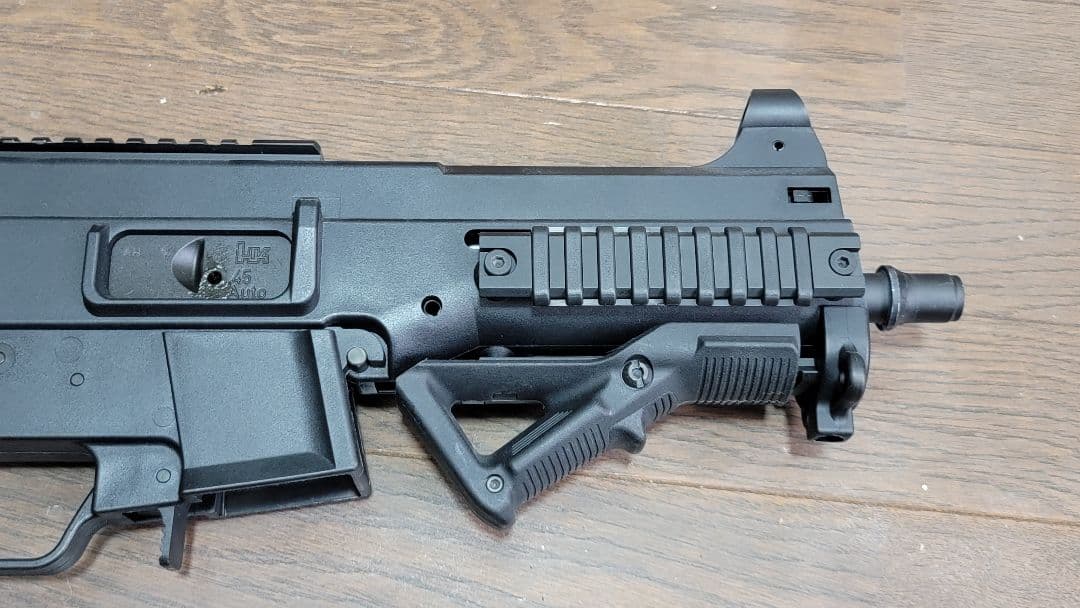 東京マルイ VFC/UMAREX H&K UMP45 ガスガン