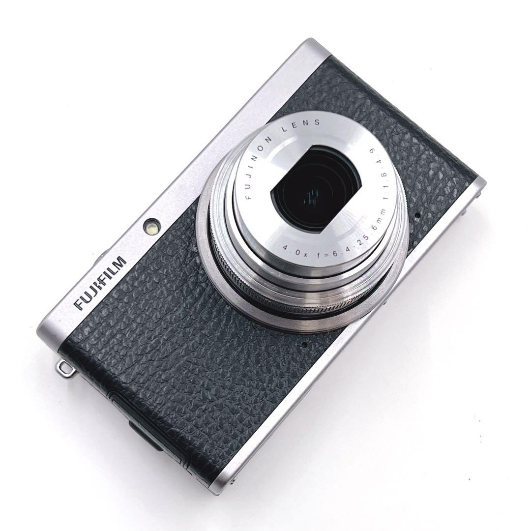 【外観美品】 FUJIFILM XF1 オールドデジカメ　レトロ