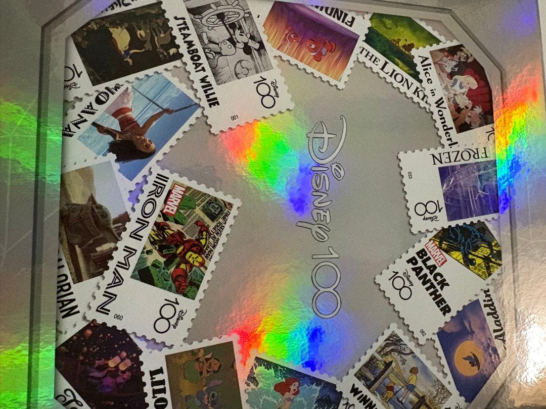 Disney 100 キャラクター切手セット