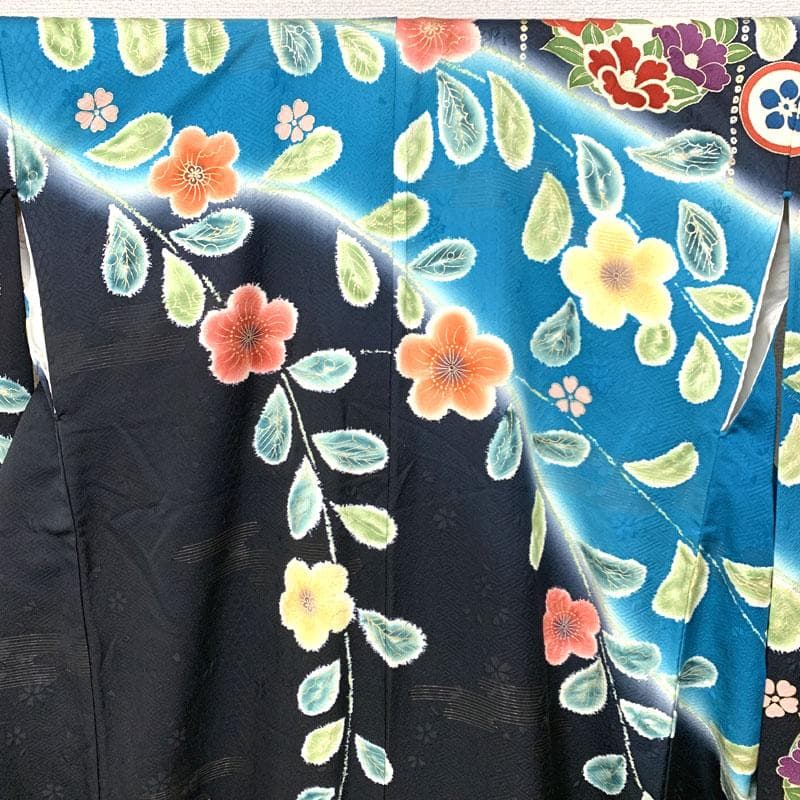 511w6〇引き振袖 金駒刺繍 金彩 地紋 花 掛下〇美品 結婚式 舞台衣装