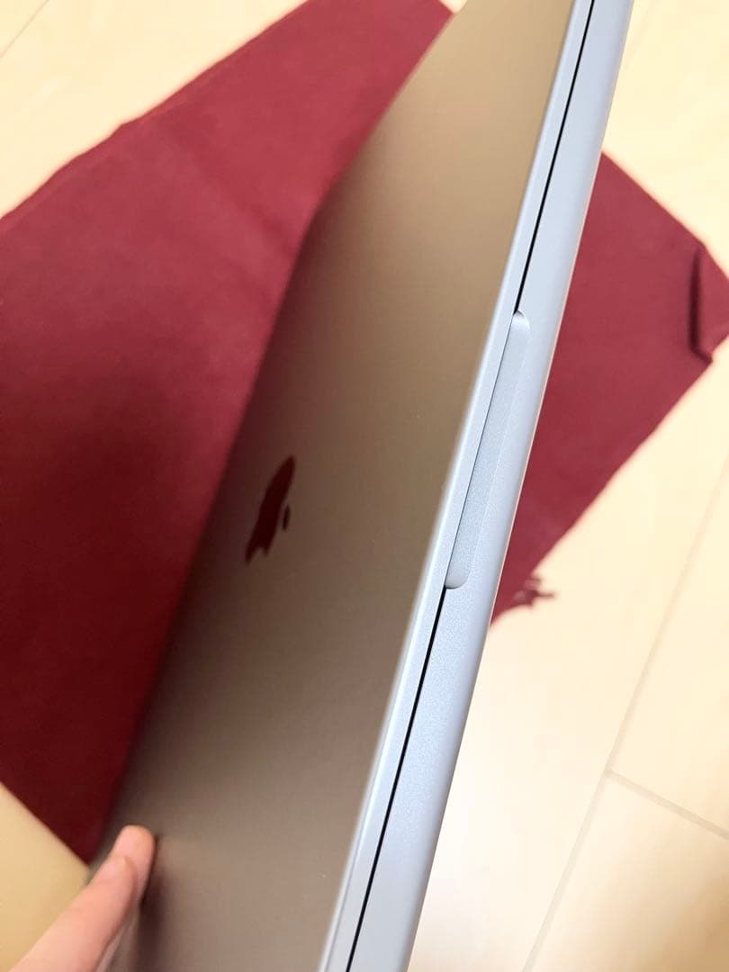 極美品MACBOOK PRO M1 2021 16インチ　32GB 充電回数２回