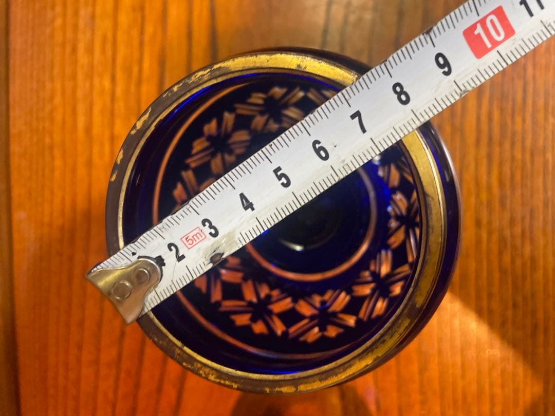 ゴブレット蓋付き　飾り　切子　金彩