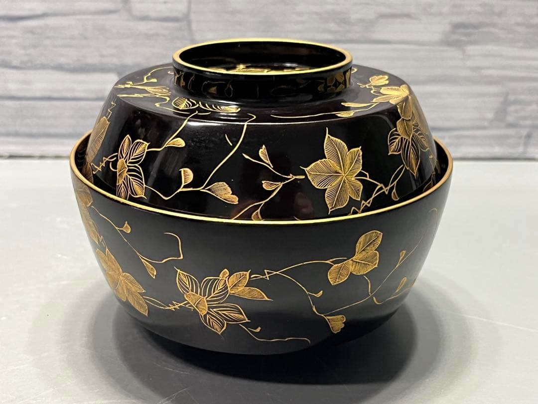 極上　輪島塗　沈金蒔絵　大きめ　吸物椀　煮椀　五客　木製　五客はラストです。