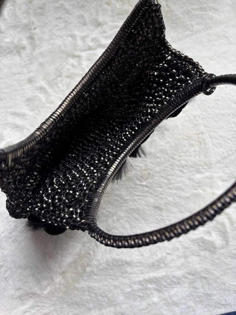 【美品】アンテプリマ　花　フラワー　ミニバック　黒　ブラック