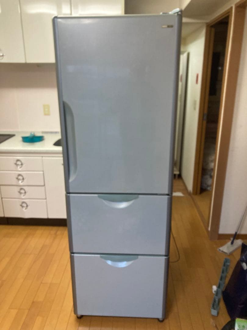 【引取希望 配送不可】HITACHI R-S36NV(G) 冷蔵庫　355L