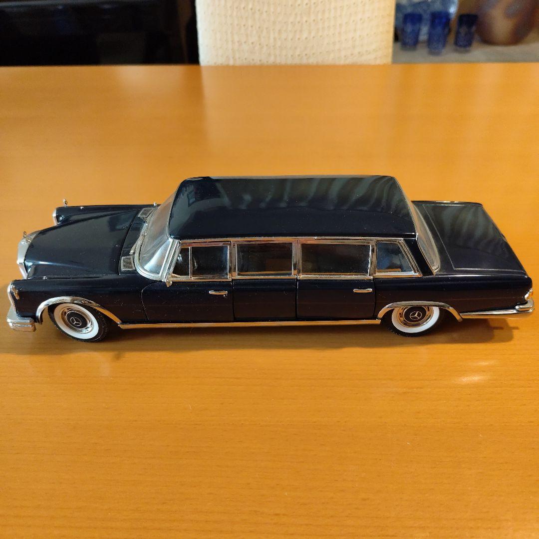SunStar MB-600 ベンツ リムジン ネイビー 1/18