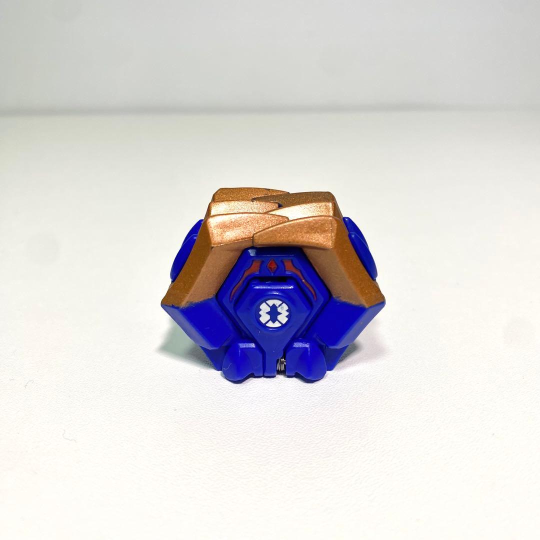 【激レア】爆丸　リズラス　ジュコア　カード付属