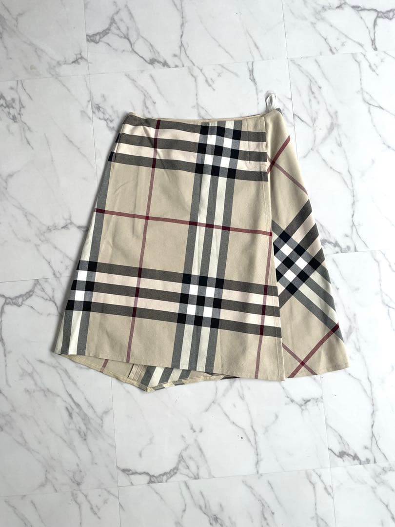 Burberry レディース ひざ丈スカート 38(M) チェック柄