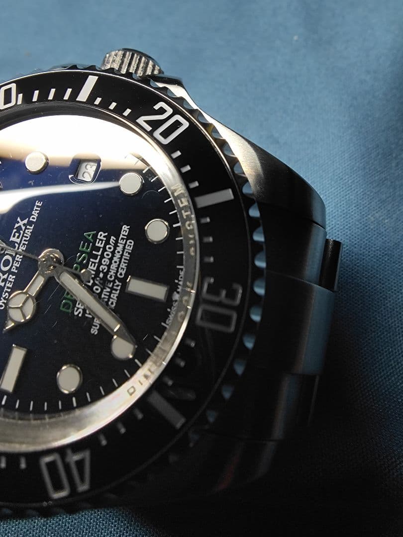 オマージュ　自動巻き 腕時計　深い海