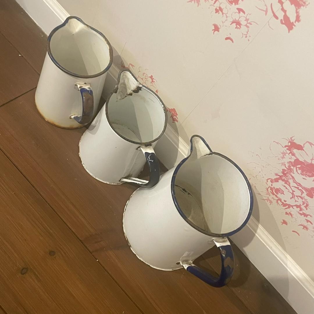 イギリスアンティーク ホーロー ジャグ 3個 ブロカント 蚤の市 ヴィンテージ