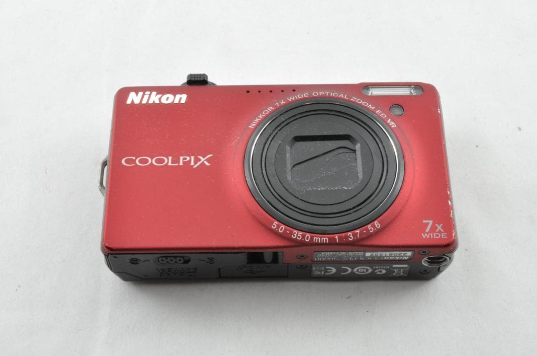 ジャンク　Nikon COOLPIX デジタルカメラ 3色セット