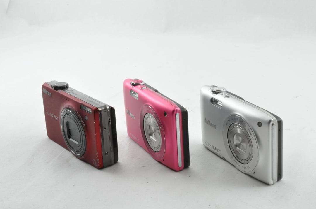 ジャンク　Nikon COOLPIX デジタルカメラ 3色セット