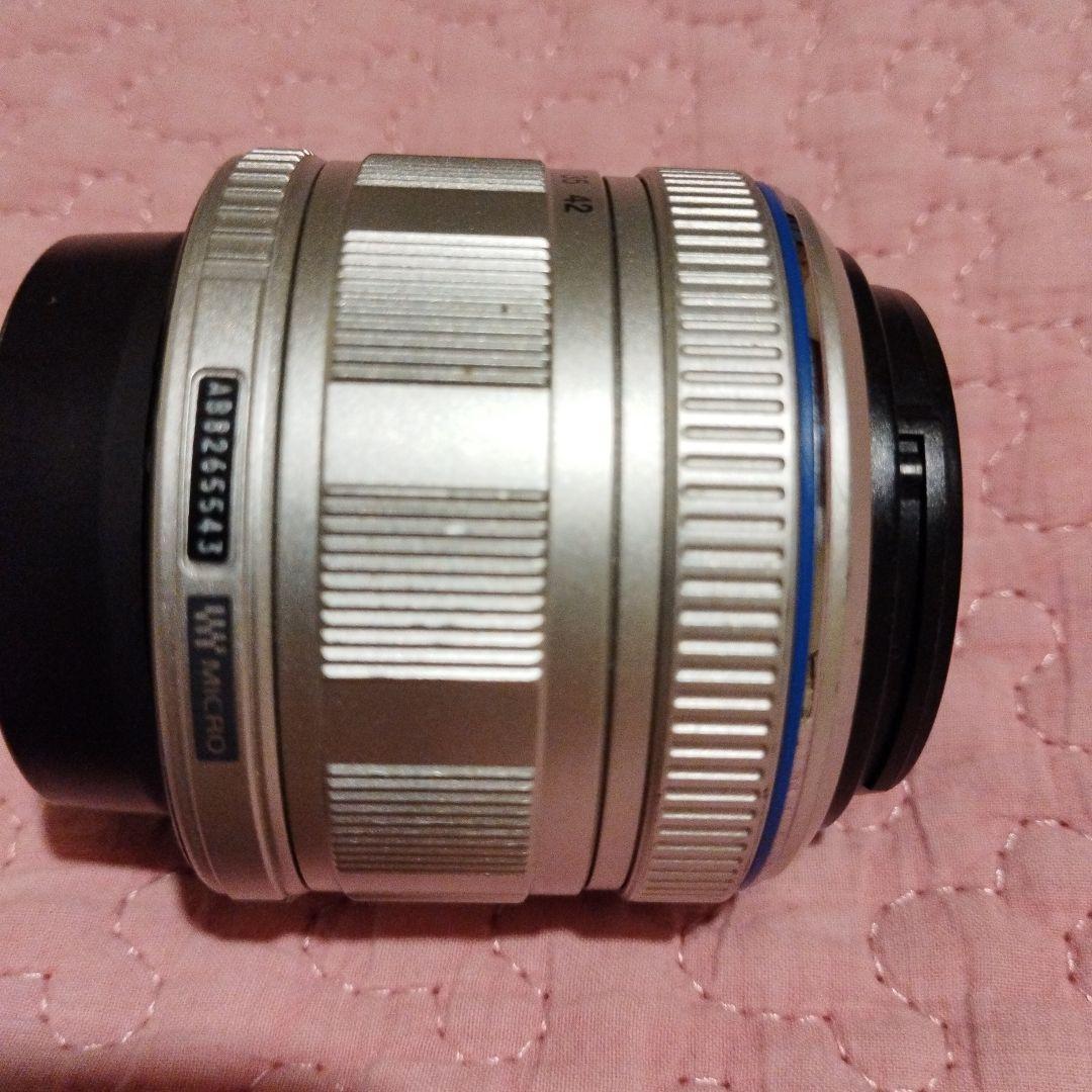 オリンパス 14-42mm 標準レンズ シルバー