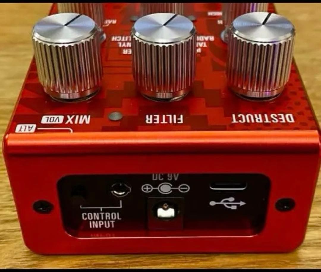 Ymc 　Source Audio SA280 ARTIFAKT