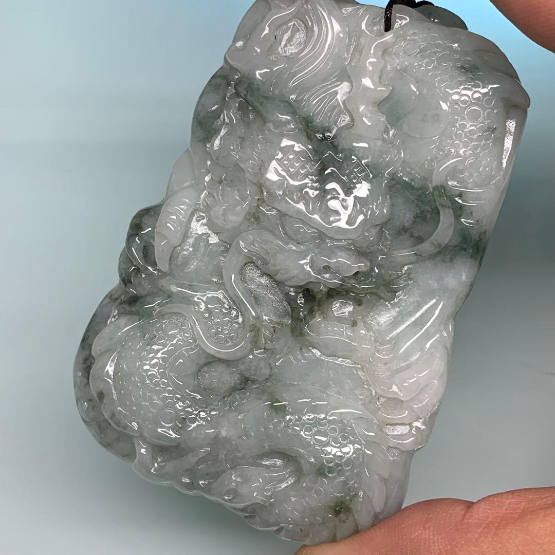 旧家蔵出　清国時代物　本物保証品　ヒスイ　翡翠 青龍　翡翠本物保証お守り