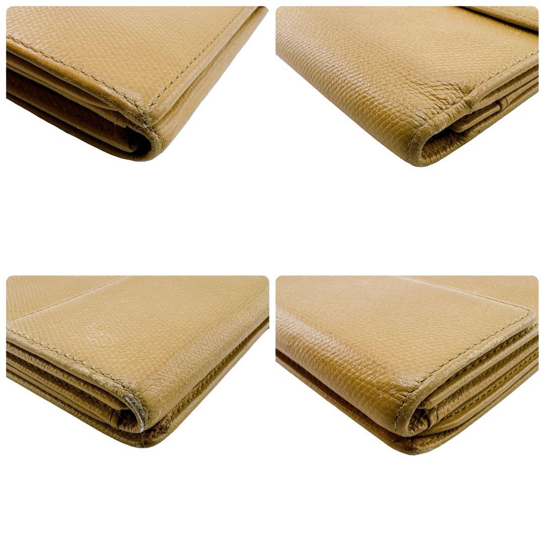 シャネル ココボタン Wホック 二つ折り長財布 ココマーク レザー ベージュ