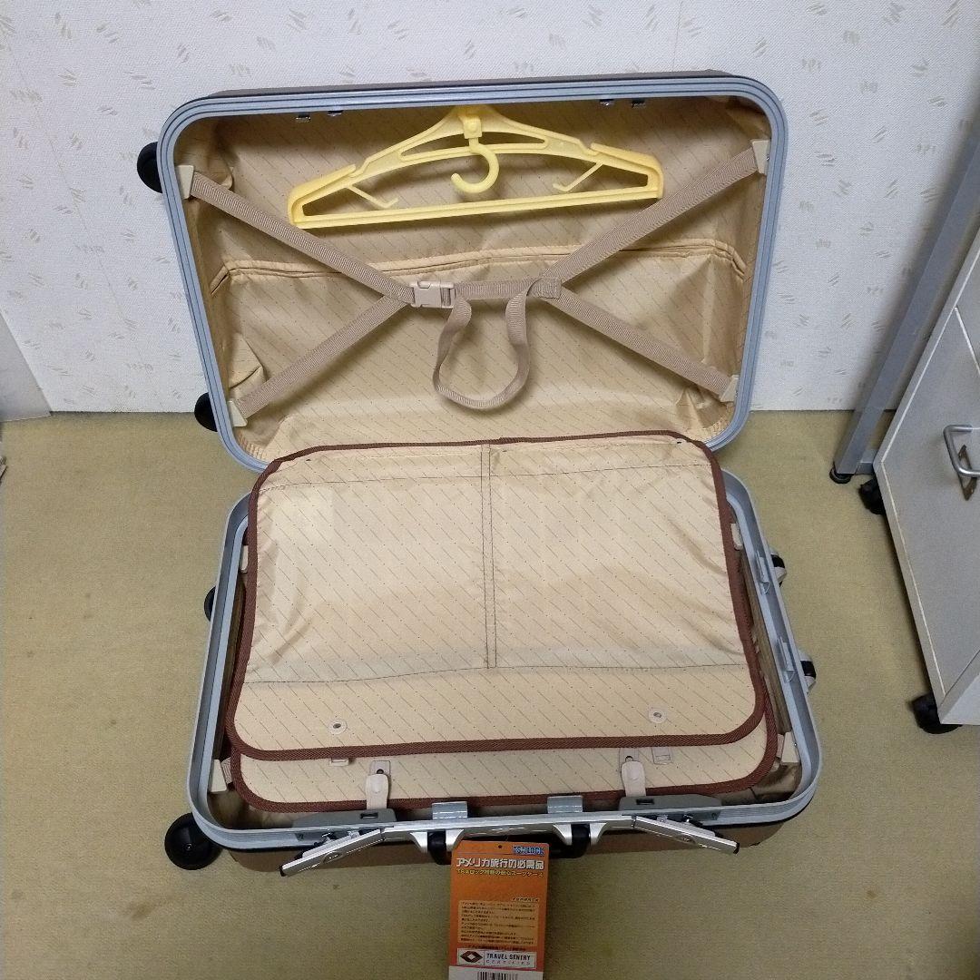 新品未使用　ハードケース キャリーケース 中型73L DL-1134 Tomax
