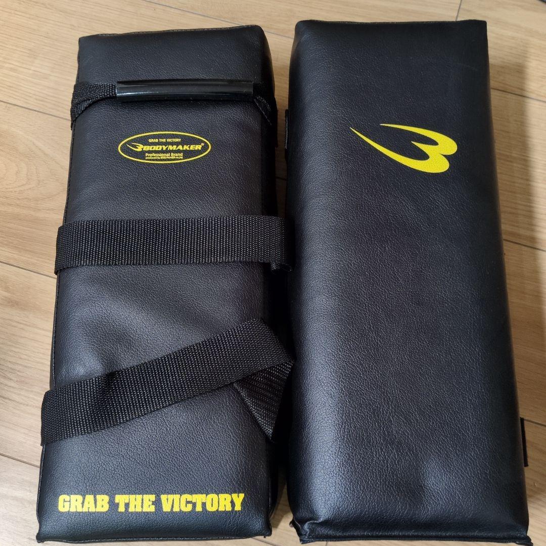 ボクシング 空手 プロテクター ミット 6点セット　36000円相当