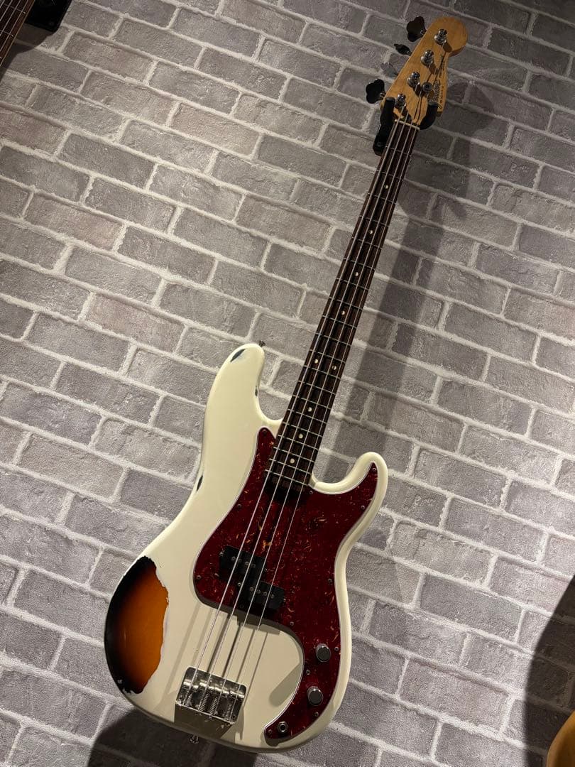 Fender Precision Bass マルチレイヤー　ハードレリック