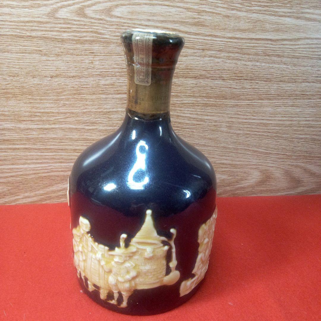 ザウイスキー　未開封　サントリー　有田焼　陶器　ボトル