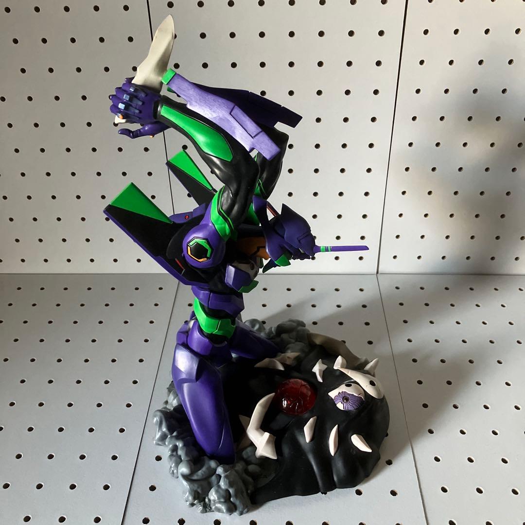 エヴァンゲリオン初号機フィギュア現状品、美品