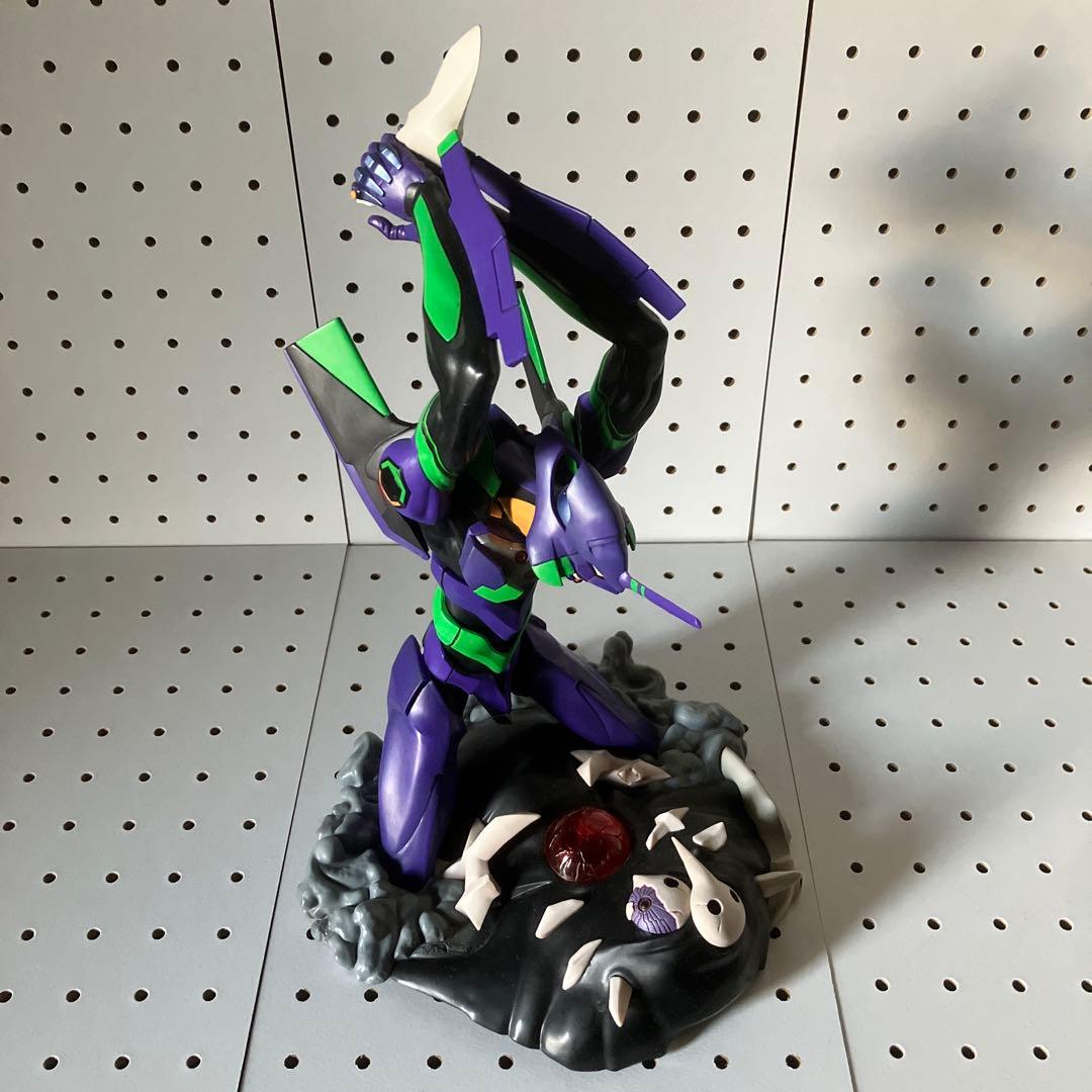 エヴァンゲリオン初号機フィギュア現状品、美品
