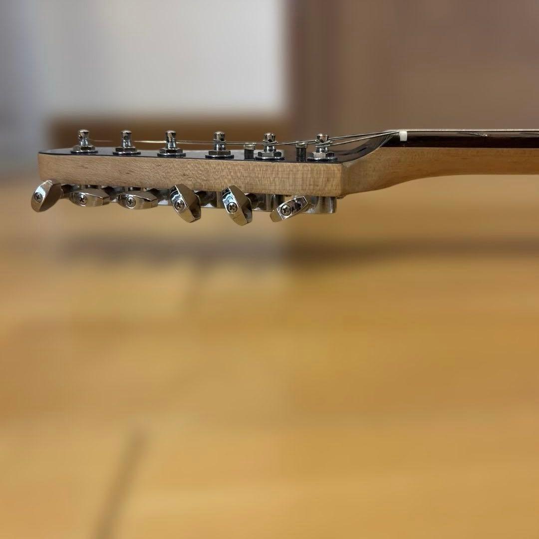 Legend ストラトキャスタータイプ（SSS） アーム付 新品弦張替済