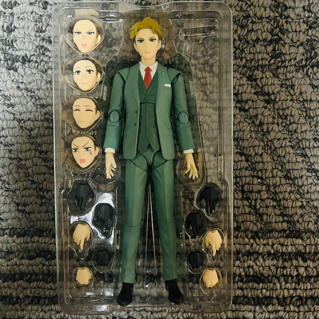 SPY×FAMILY フィギュア ＋コナンフィギュア