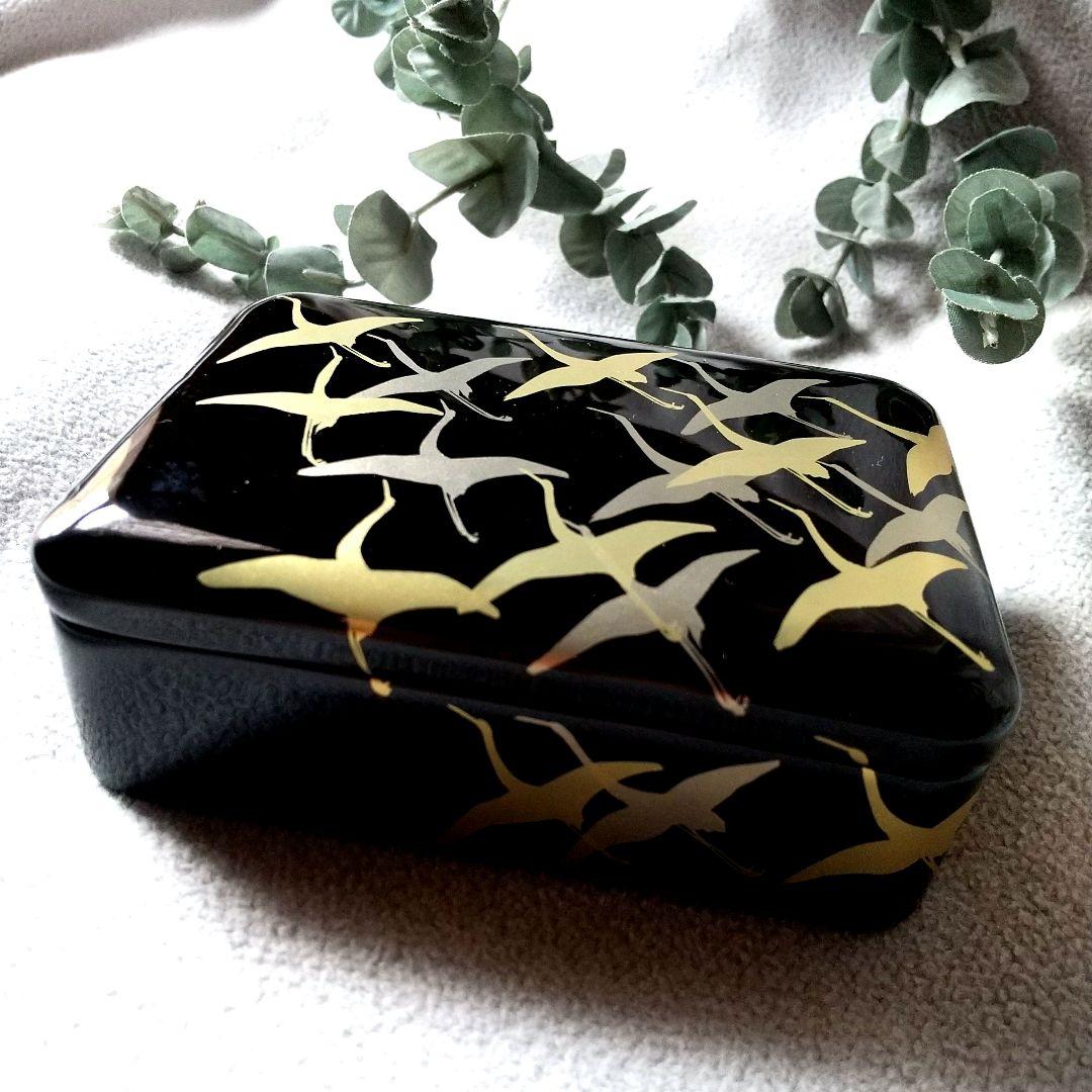 【新品】名刺箱　宮内庁御用達 漆器 山田平安堂　翔鶴　小物入れ