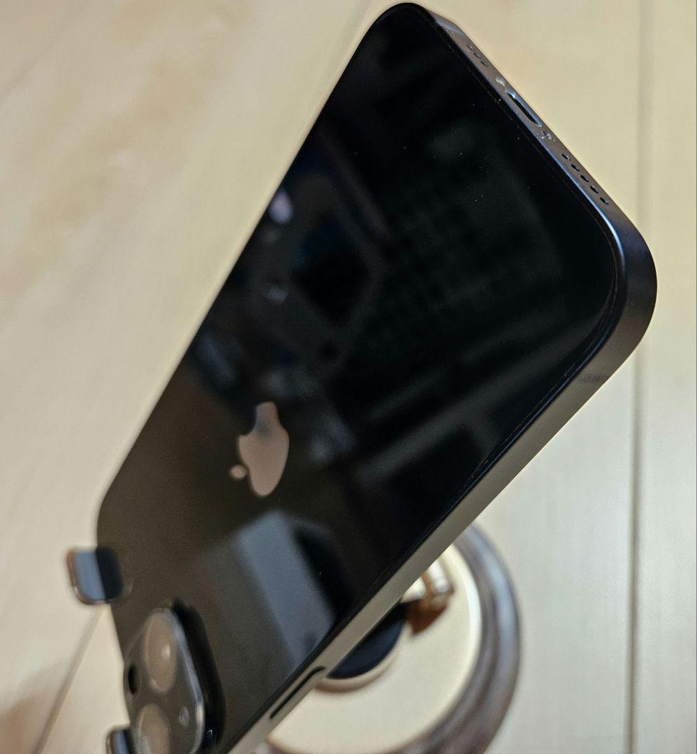 iPhone 13 256GB　①