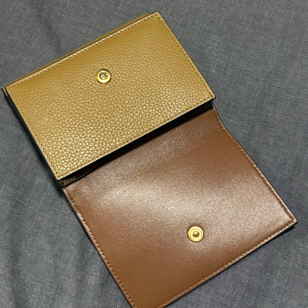 【新品未使用】MARNI マルニ 三つ折りウォレット 財布 刺繍 スティッチ