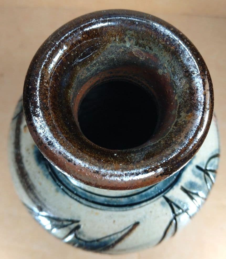 【本物保証】金城次郎 海老魚紋花瓶 共箱 栞 人間国宝 壷屋焼 壺屋焼 やちむん