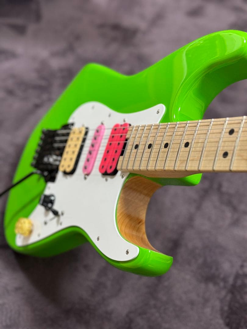 Charvel steve vai Green Meanie風MOD