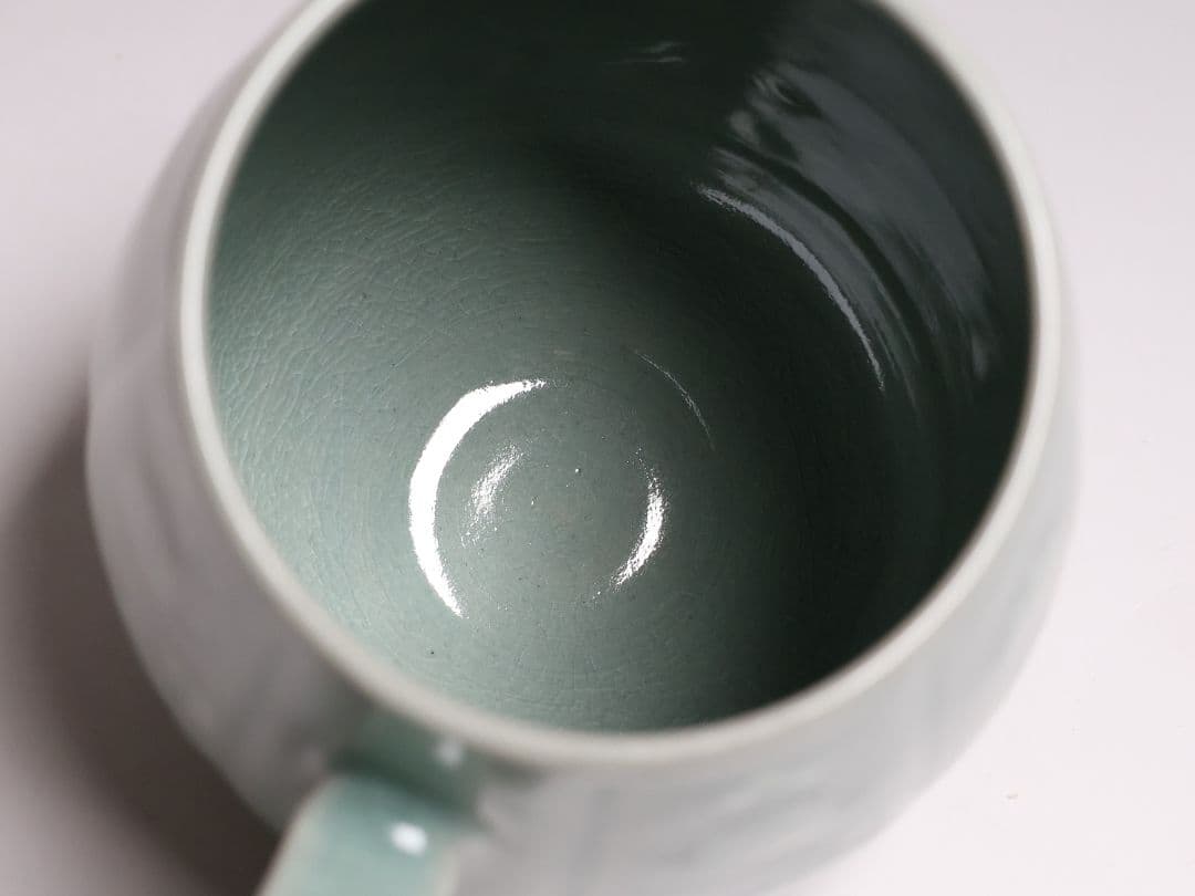 池順鐸 高麗青磁象嵌 蓮菊文 麦酒杯 キリンビアマグコレクション CM176