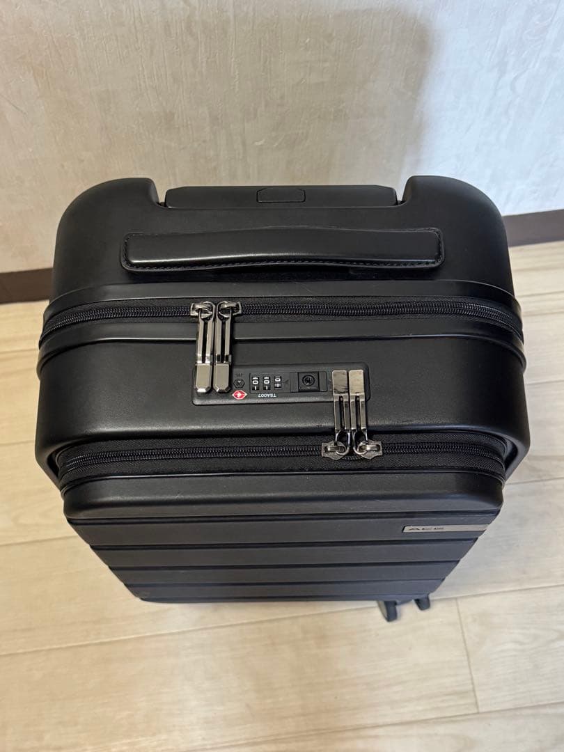 最終値下げ！ACE ブレッドボード スーツケース29L 機内持ち込み