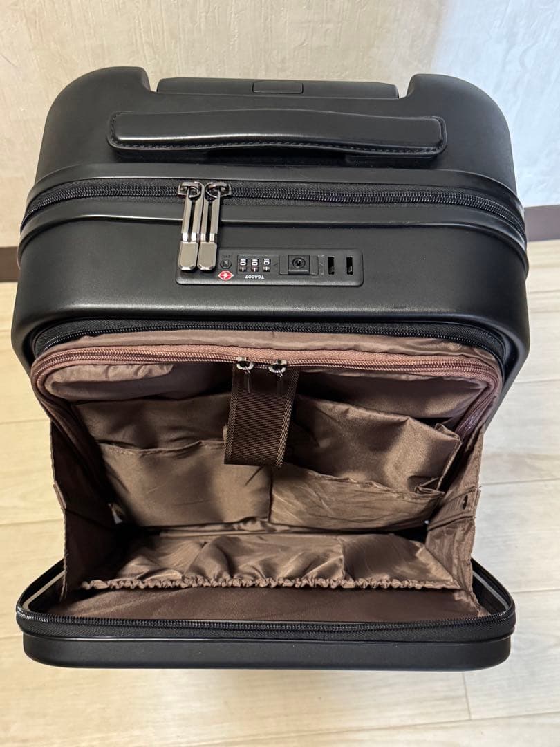 最終値下げ！ACE ブレッドボード スーツケース29L 機内持ち込み