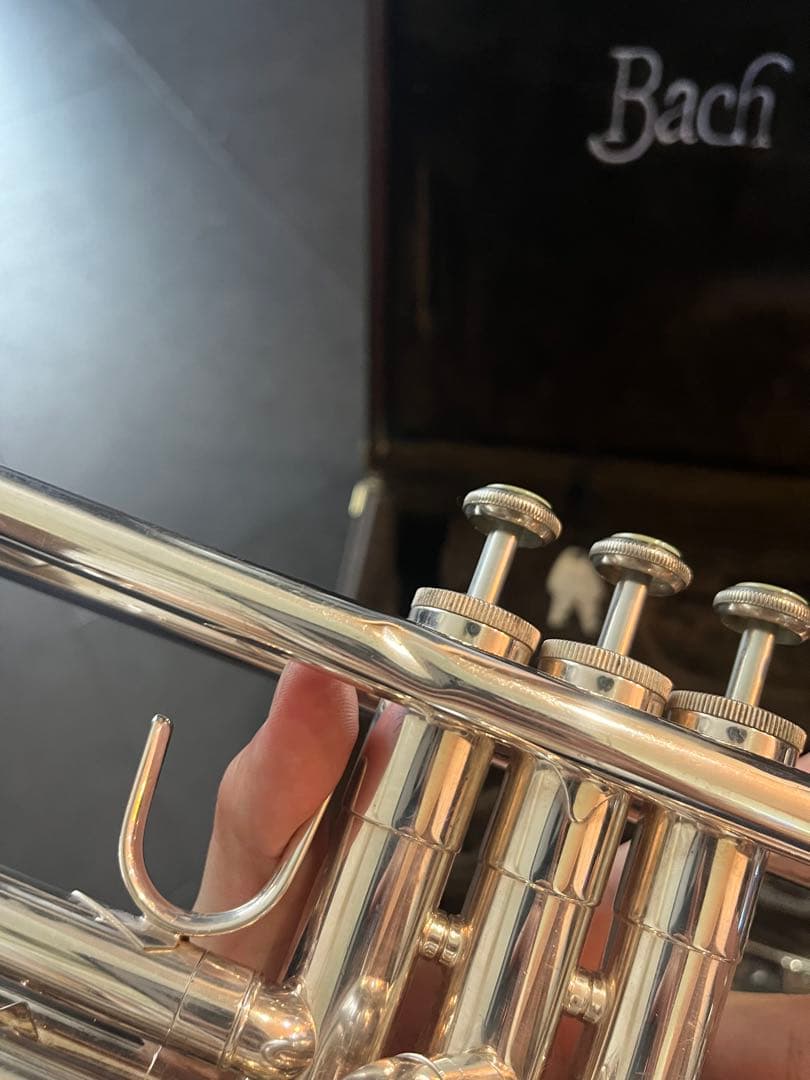 【中古品】Vincent Bach トランペット TR300（初級者モデル）