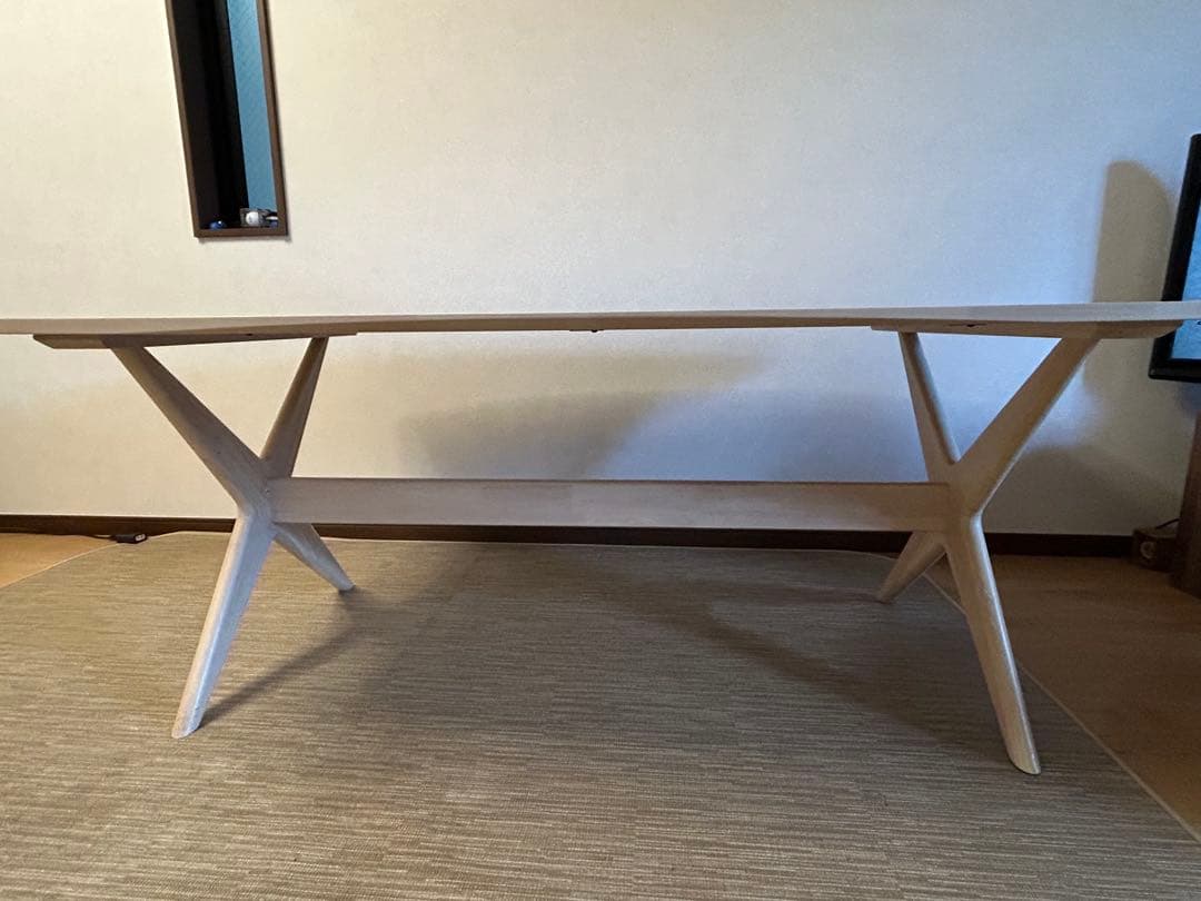 ニトリ　モダンライトウッドダイニングテーブル